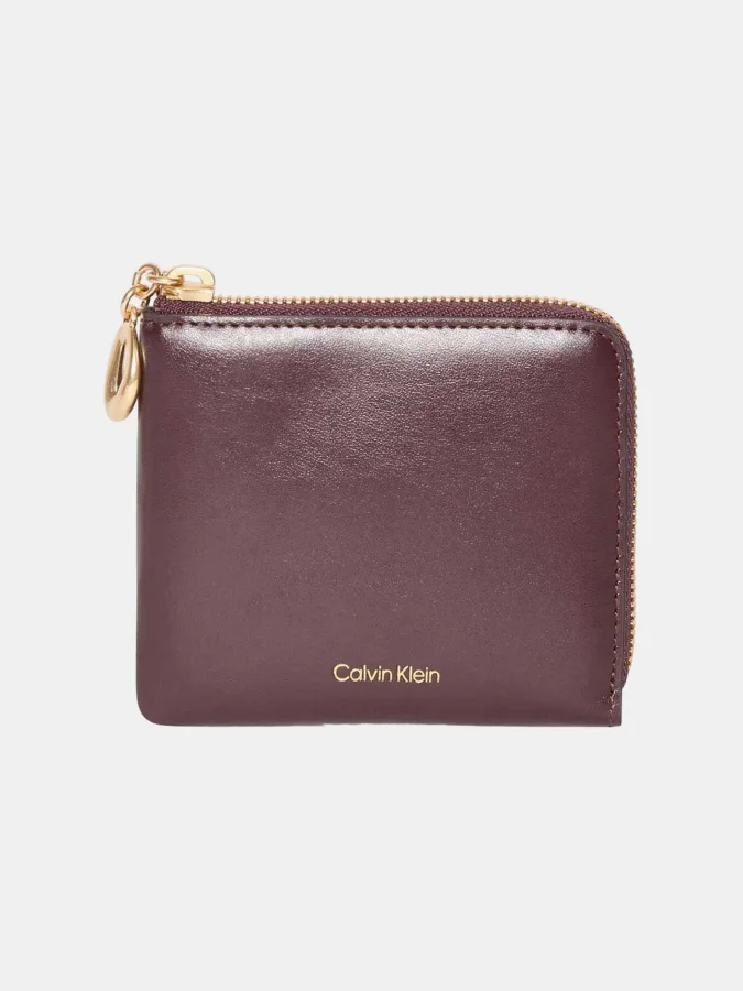 CALVIN KLEIN - HARDWARE...