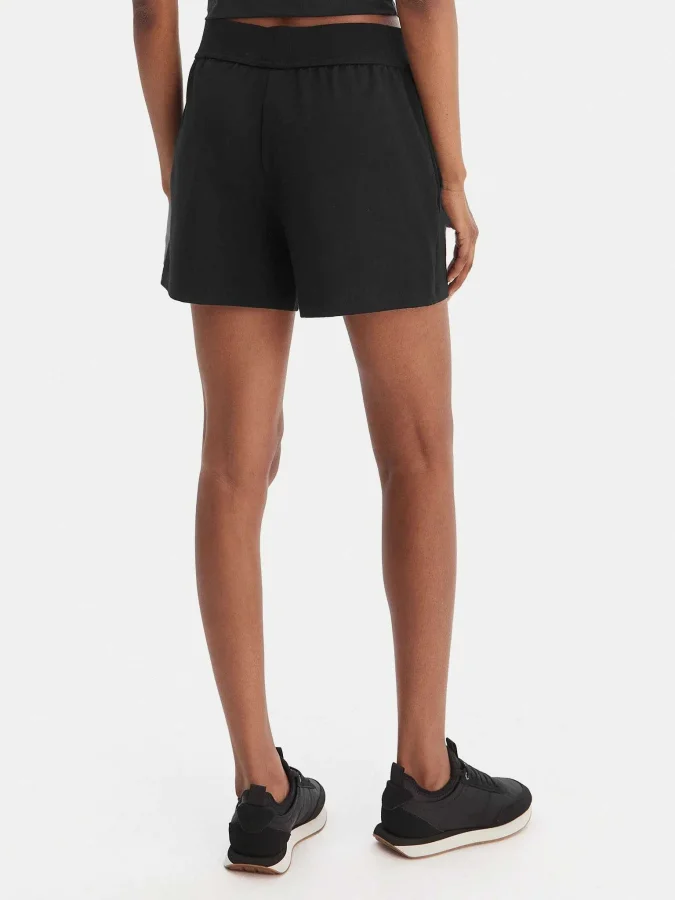 HUGO - SIGNATURE_SHORT 2