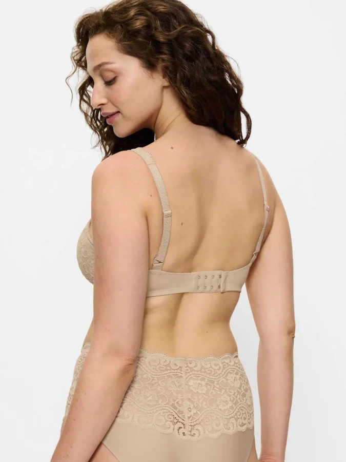 Triumph - Amourette WHP 2