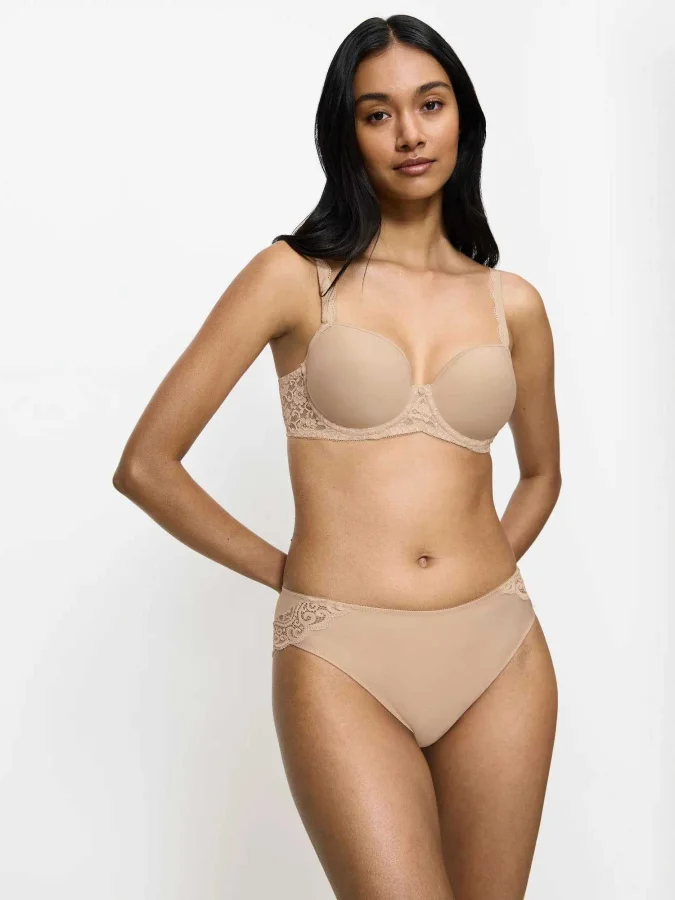 Triumph - Amourette Tai