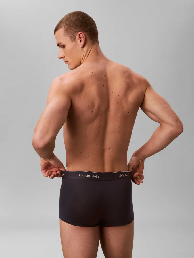 CALVIN KLEIN UNDERWEAR -... 2