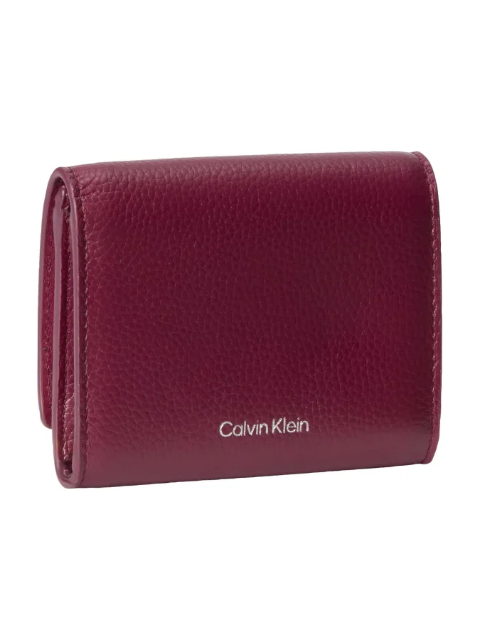 CALVIN KLEIN - EMBLEM HW... 2