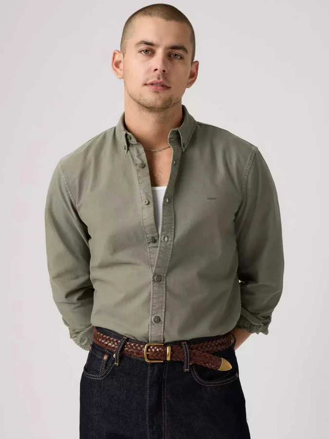 Levis - Authentic Button Down
