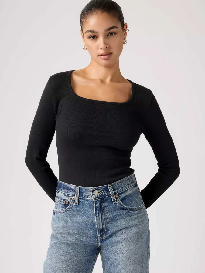 Levis - Essential Sqrd Neck...