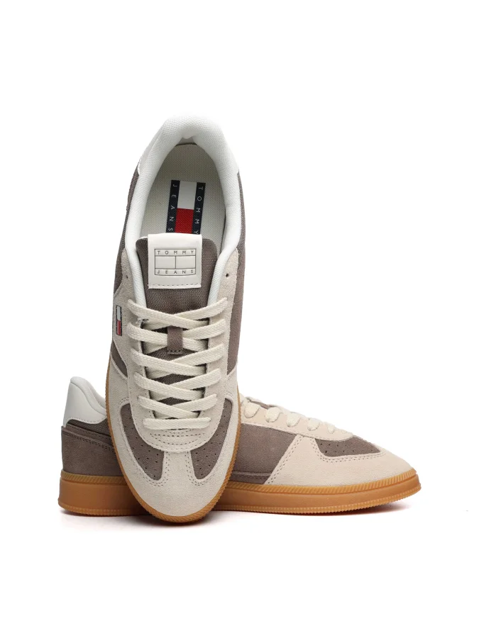 Tommy Jeans - THE GREENWiCH... 2