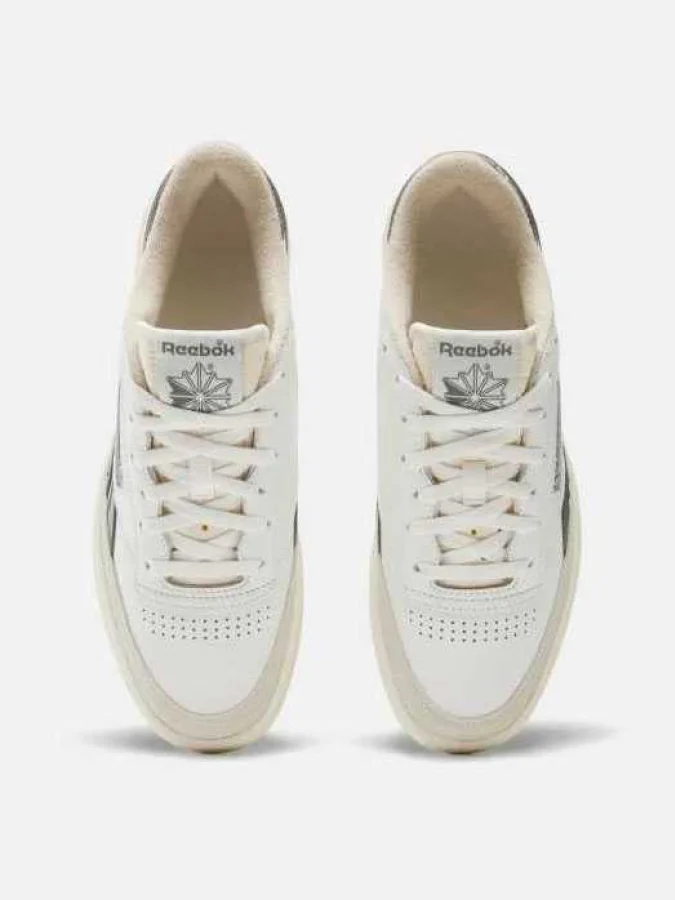 REEBOK - CLUB C REVENGE... 2