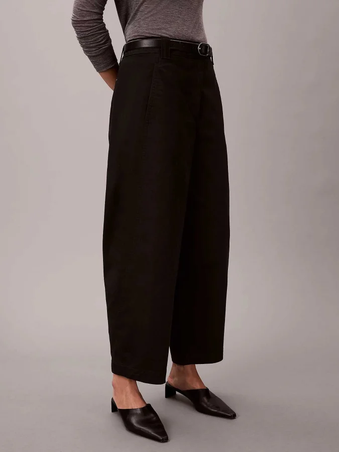 CALVIN KLEIN JEANS -...