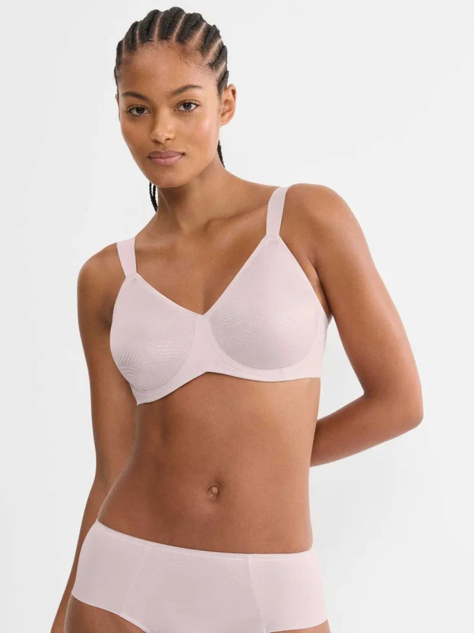 TRIUMPH - Essential...