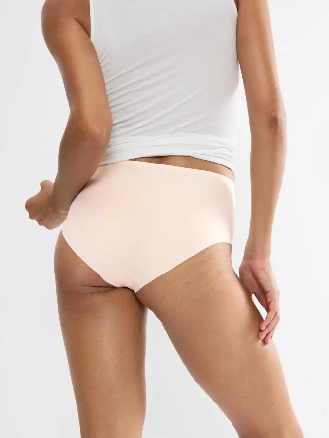 TRIUMPH - Smart Invisible Maxi 2