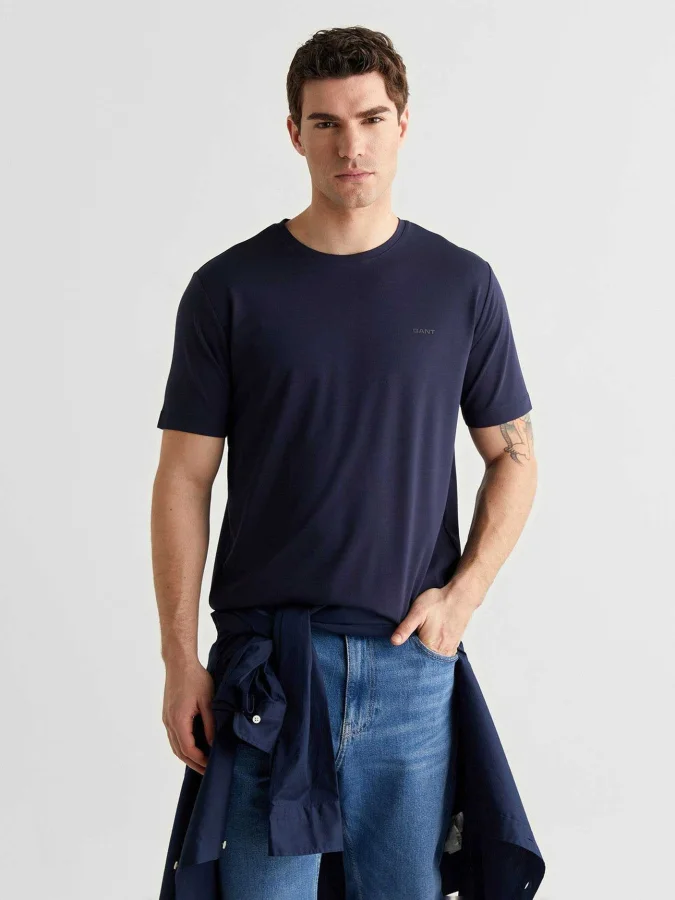 GANT - ARCHIVE SHIELD LOGO...