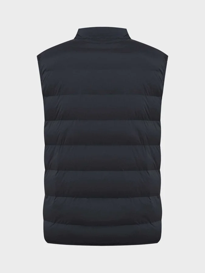 GUESS - STRETCH SEAMLESS VEST 2