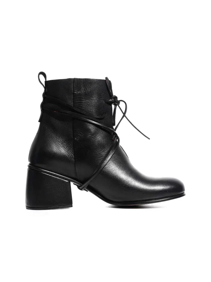 ATRIO X RUSO DANELIA