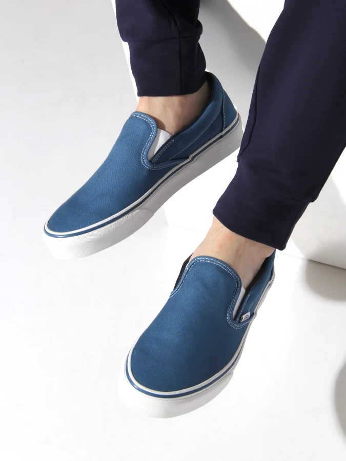 VANS 2