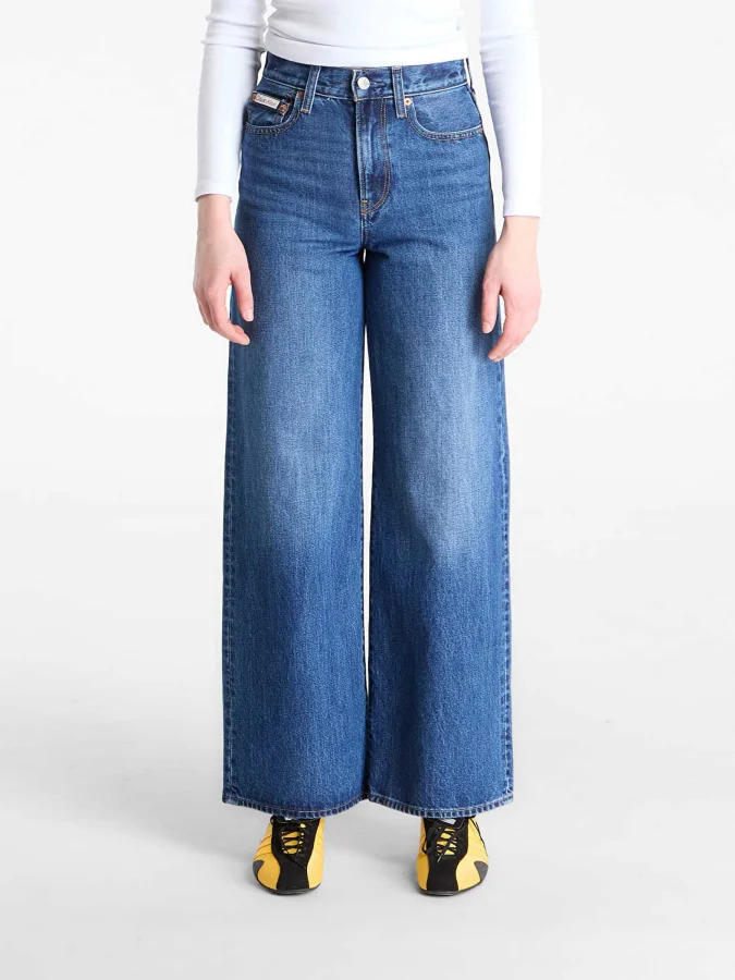 CALVIN KLEIN JEANS - THE...