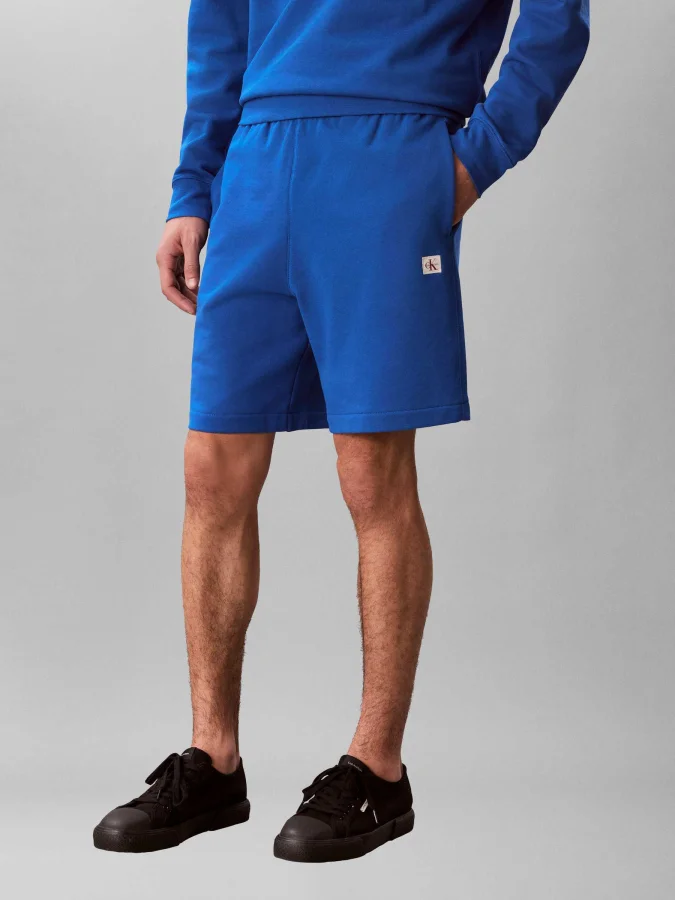 CALVIN KLEIN JEANS - EU...