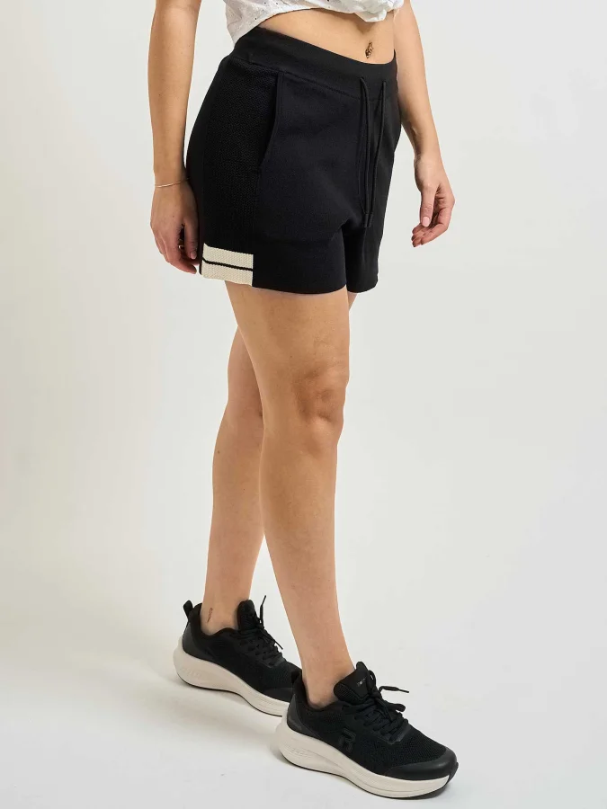 Guess - GABRY WIDE SHORT SWTR 2