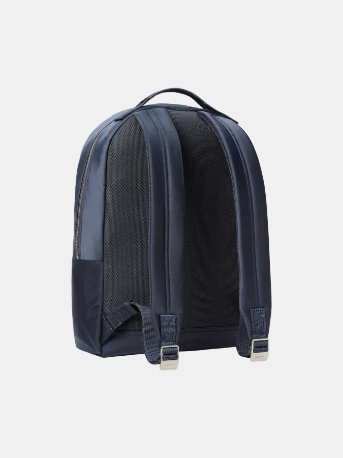 CALVIN KLEIN - SLEEK NYLON... 2