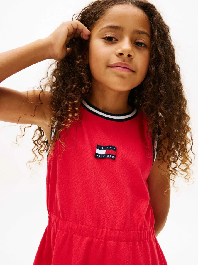 Tommy Hilfiger - WAVY FLAG...