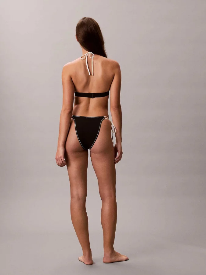 CALVIN KLEIN - TRIANGLE 2