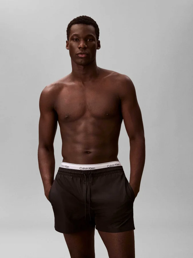 CALVIN KLEIN - SHORT...