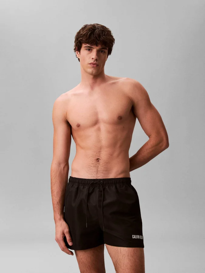 CALVIN KLEIN - SHORT...