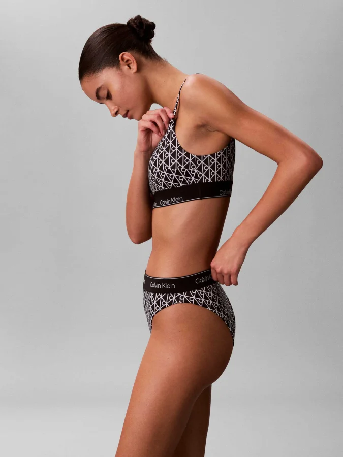 CALVIN KLEIN - SQUARE NECK... 2