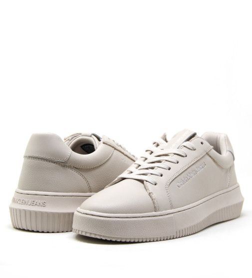 Calvin klein outlet trainers size 3