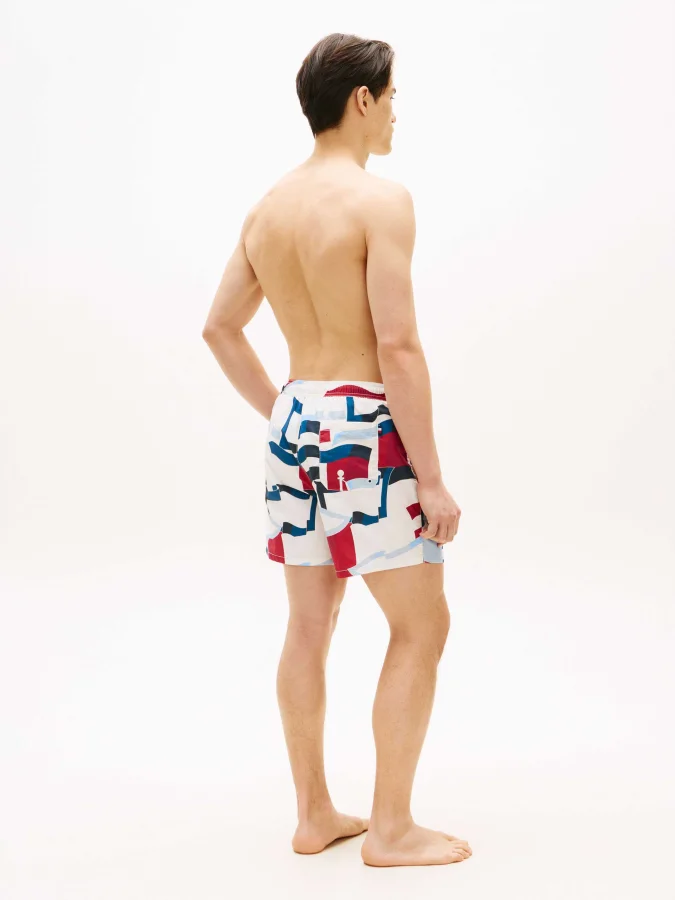 Tommy Hilfiger - MEDIUM... 2