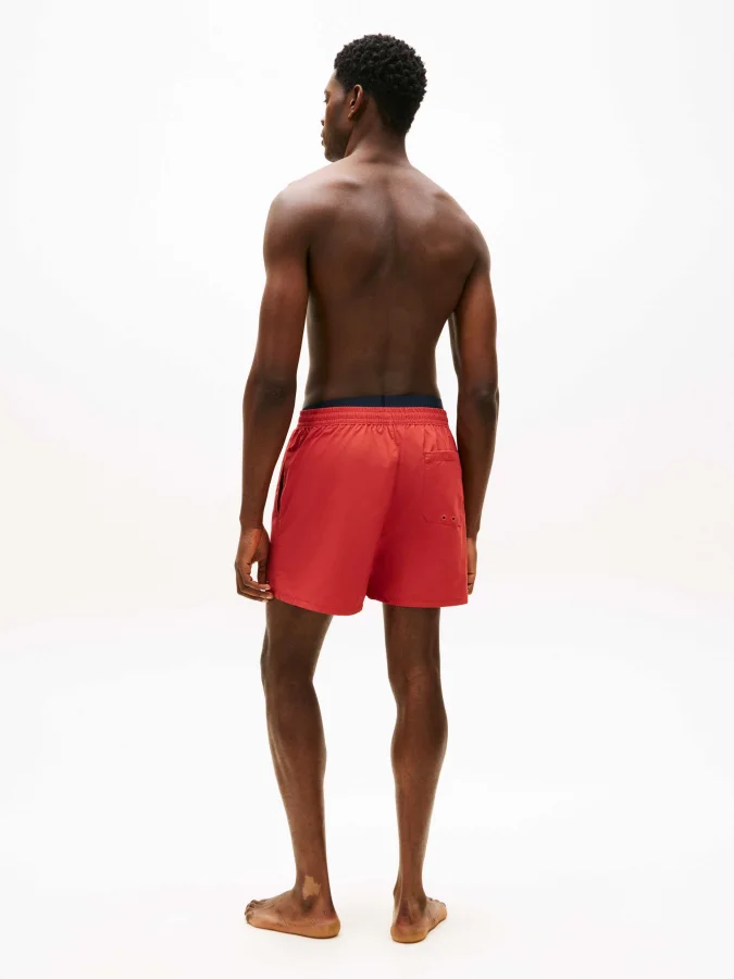 Tommy Hilfiger - MEDIUM... 2