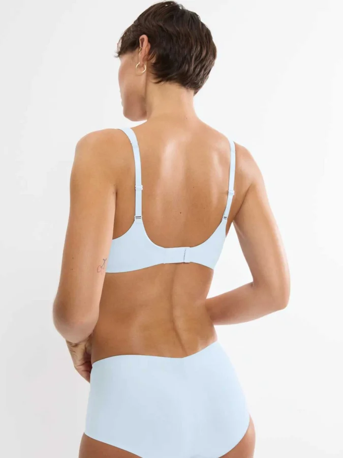 TRIUMPH - Body Make-Up... 2