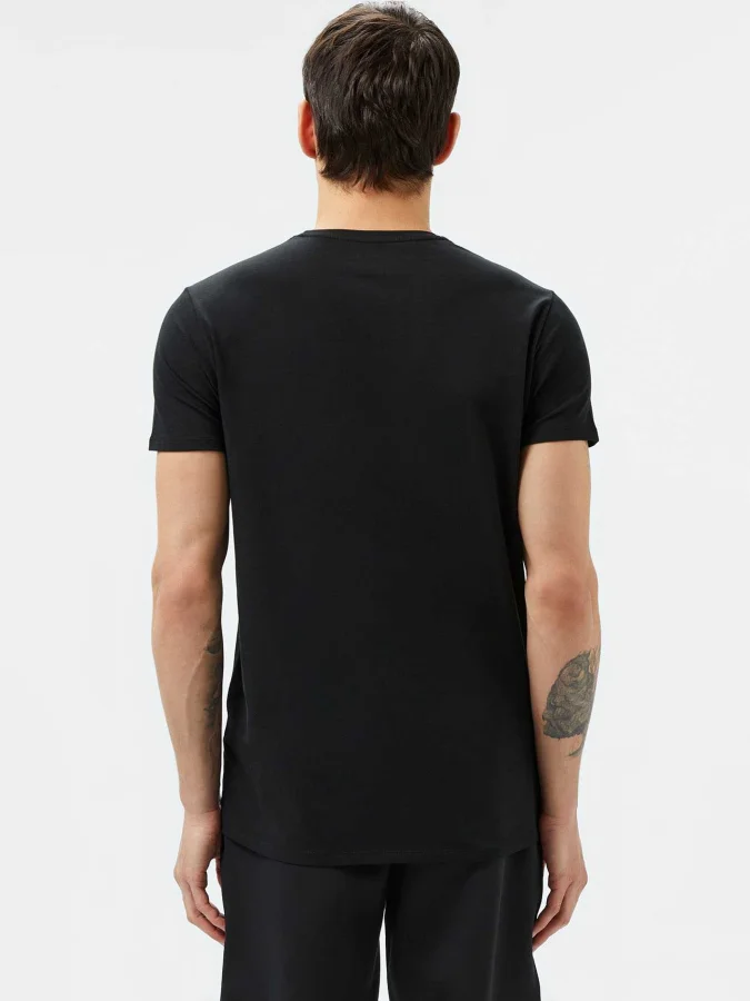 LACOSTE - Men's Round Neck... 2