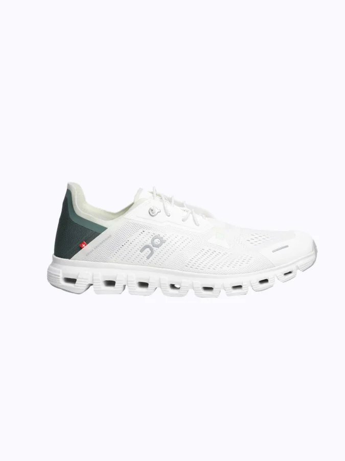 On - Cloud 6 Coast