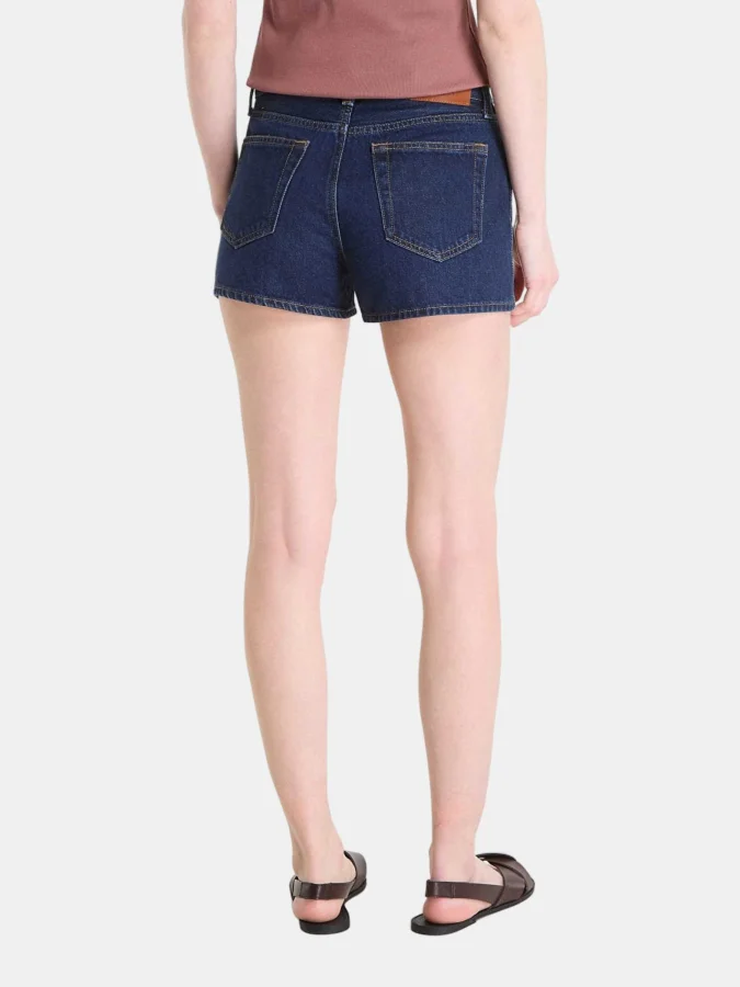 Calvin Klein Jeans -... 2