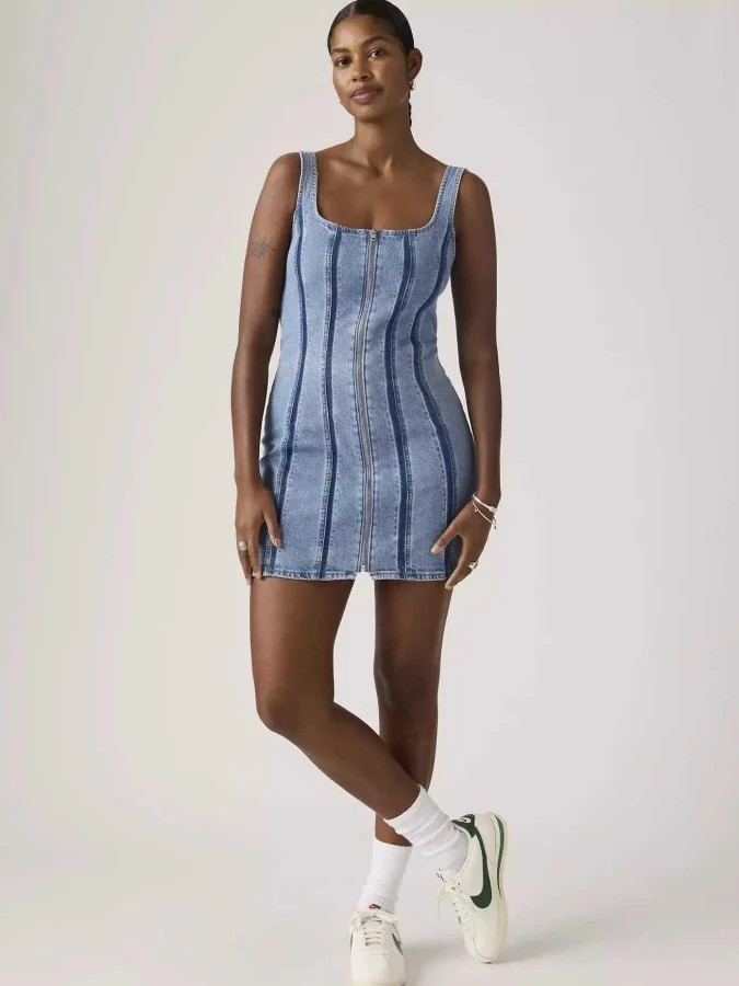 Levis - Seamed Zip Dress