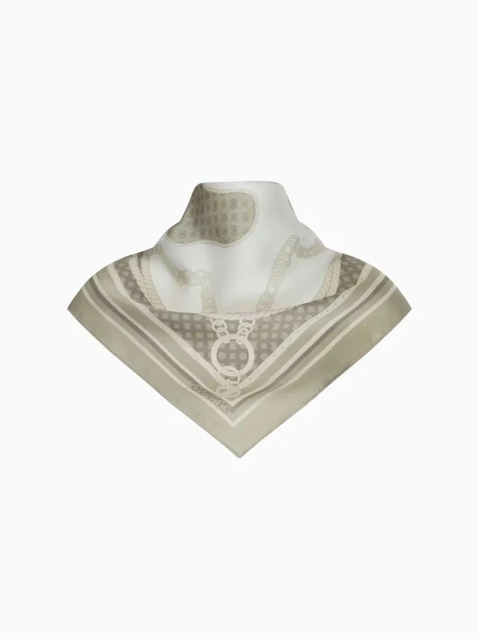 GUESS - PRINTED BANDANA 70...