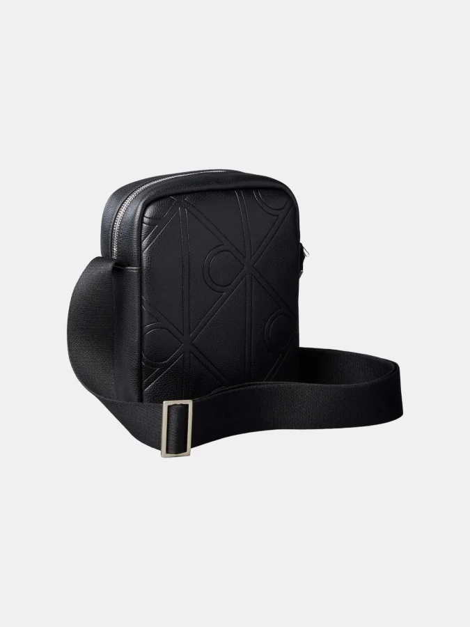 Calvin Klein - EMBLEM AOP... 2
