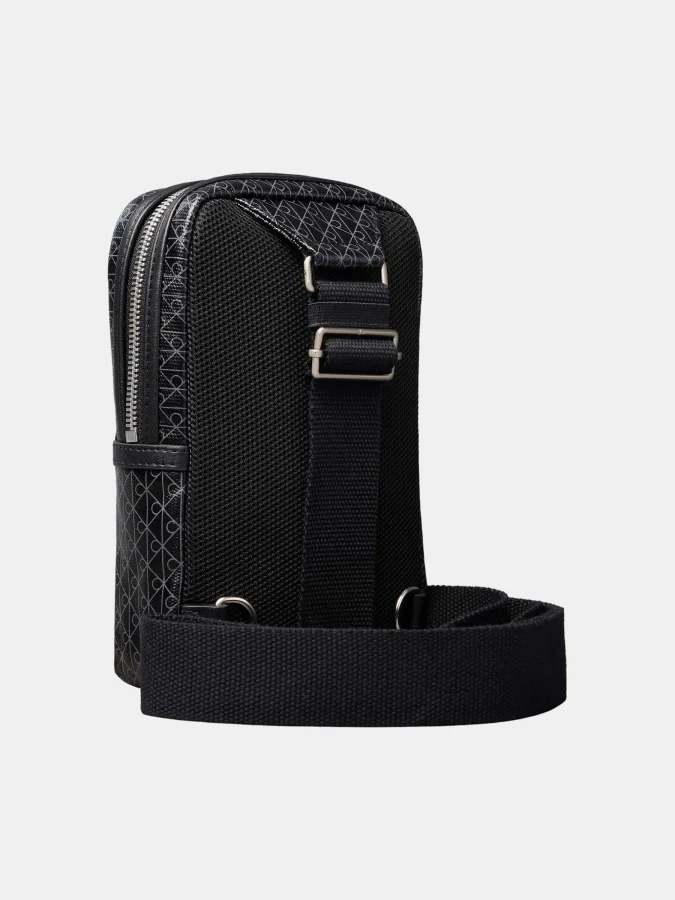 Calvin Klein - EMBLEM AOP... 2