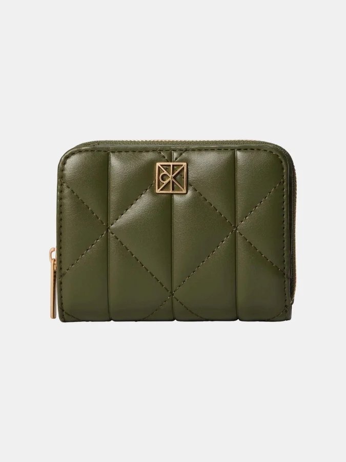 Calvin Klein - QUILTED FLAP...