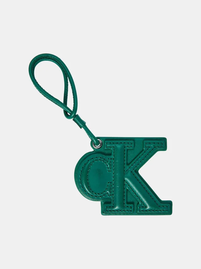 Calvin Klein - DEBOSS...