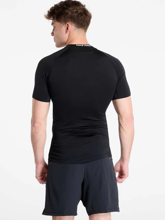 NIKE - M NP DF TIGHT TOP SS 2