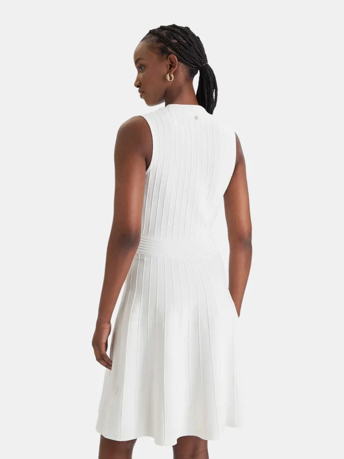 GUESS - SL VN AMBER SWTR DRESS 2