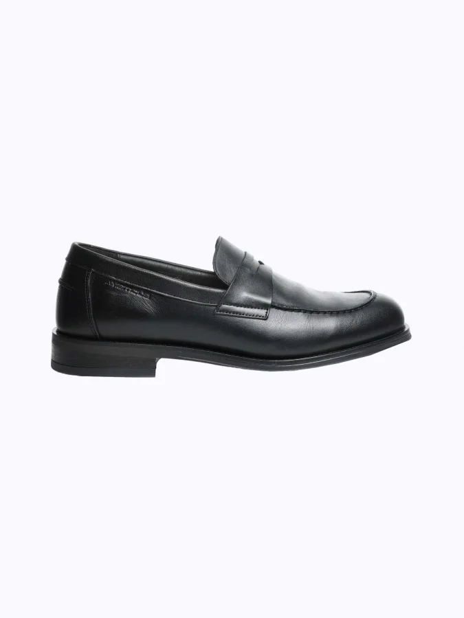 AMBITIOUS - SIMON Preppy...