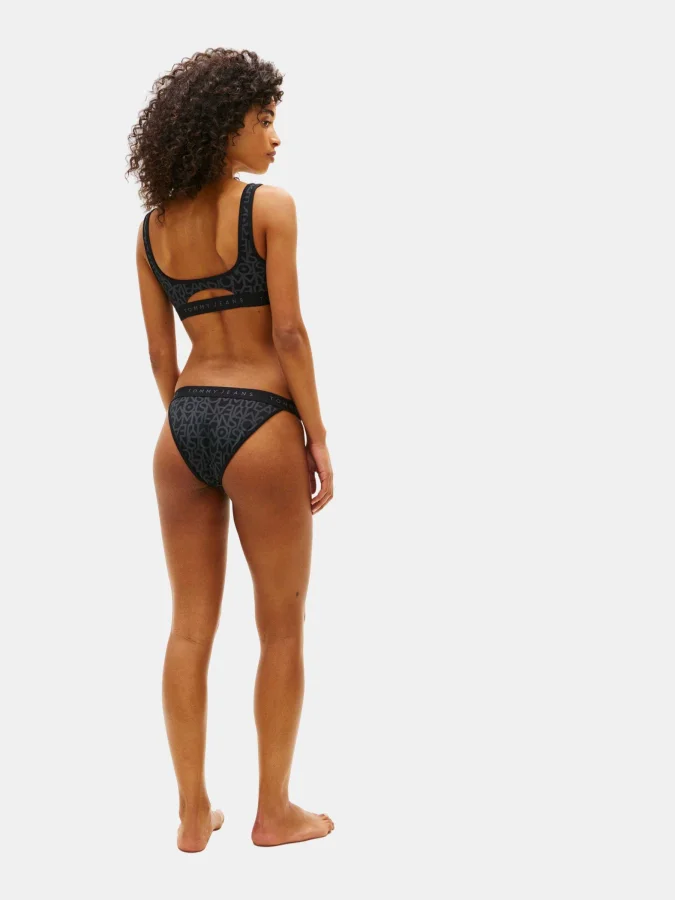 Tommy Hilfiger - CHEEKY... 2