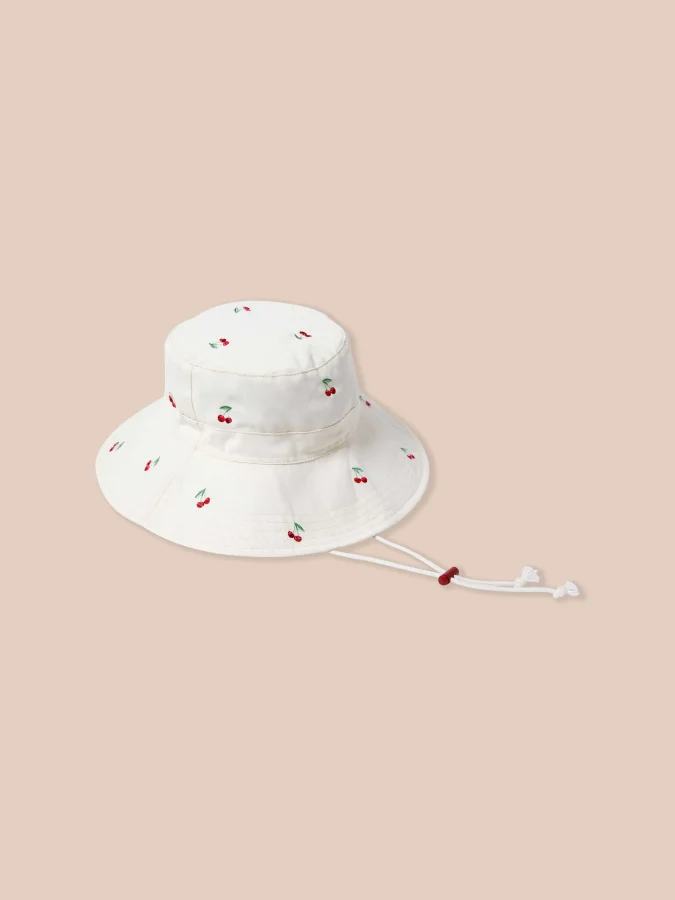 ETAM - BRISE - CHAPEAU 2