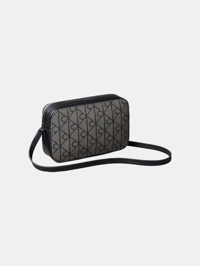 CALVIN KLEIN - EMBLEM AOP...