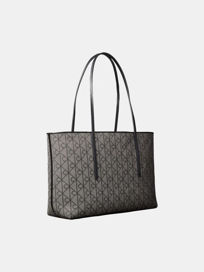 CALVIN KLEIN - EMBLEM AOP... 2