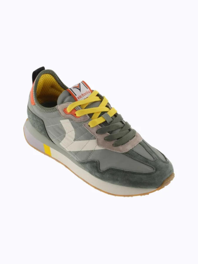 Victoria 2