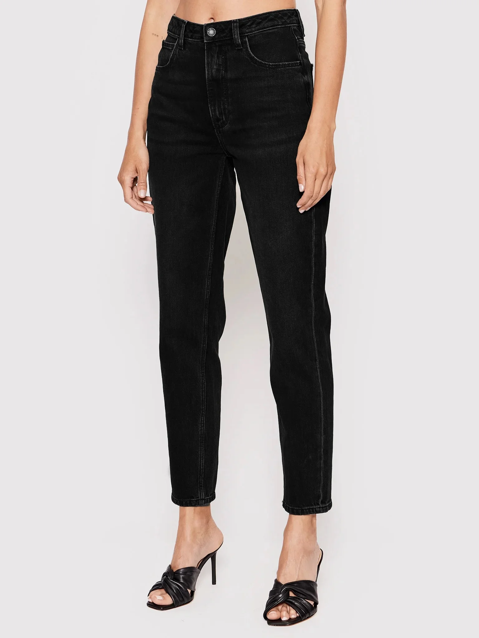 GUESS - MOM JEAN GUESS - MOM JEAN