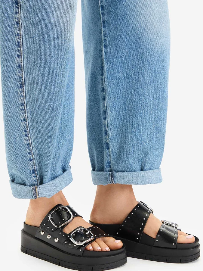 DeeZee - DeeZee Flip-flop... 2