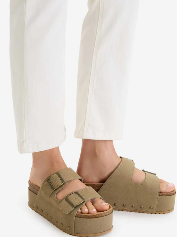 DeeZee - DeeZee Flip-flop... 2